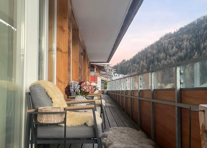 Alpine Myth * Sankt Anton am Arlberg